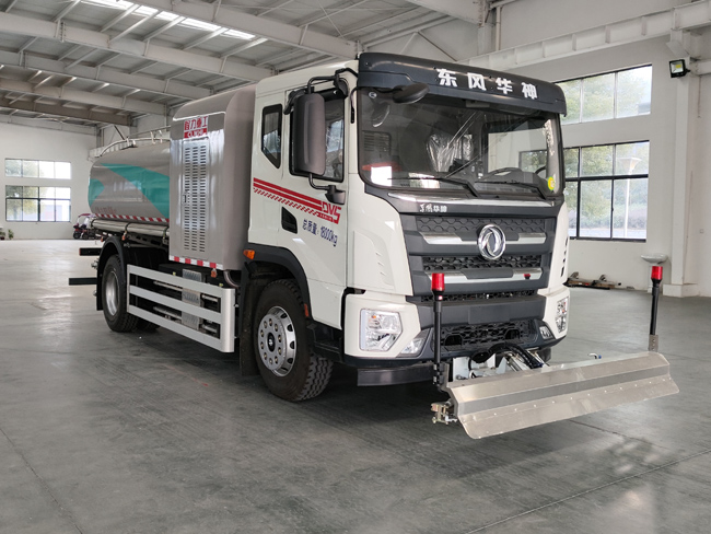 9方纯电动清洗洒水车