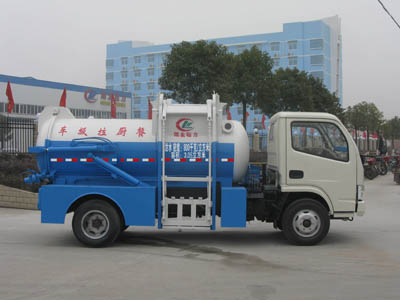 东风福瑞卡餐厨垃圾车